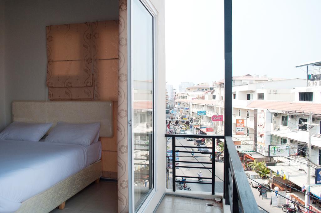 Buakhao Service Home Pattaya ภายนอก รูปภาพ
